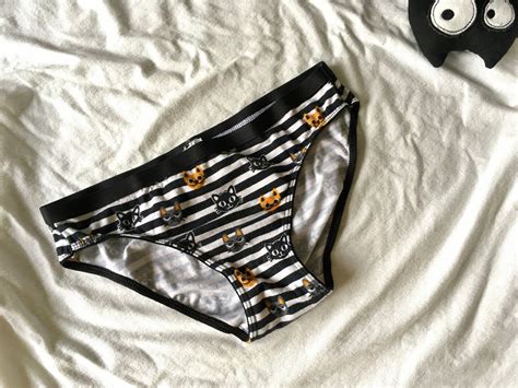 used pantys|Used underwear at TastySlips